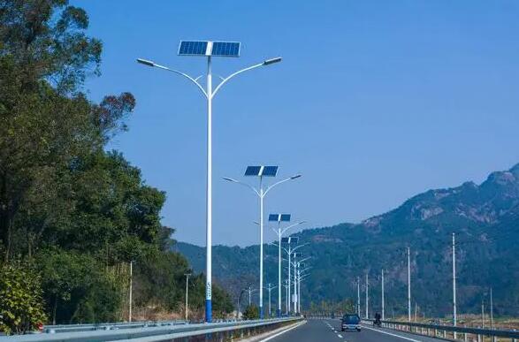 为何大家都喜欢安装太阳能路灯？